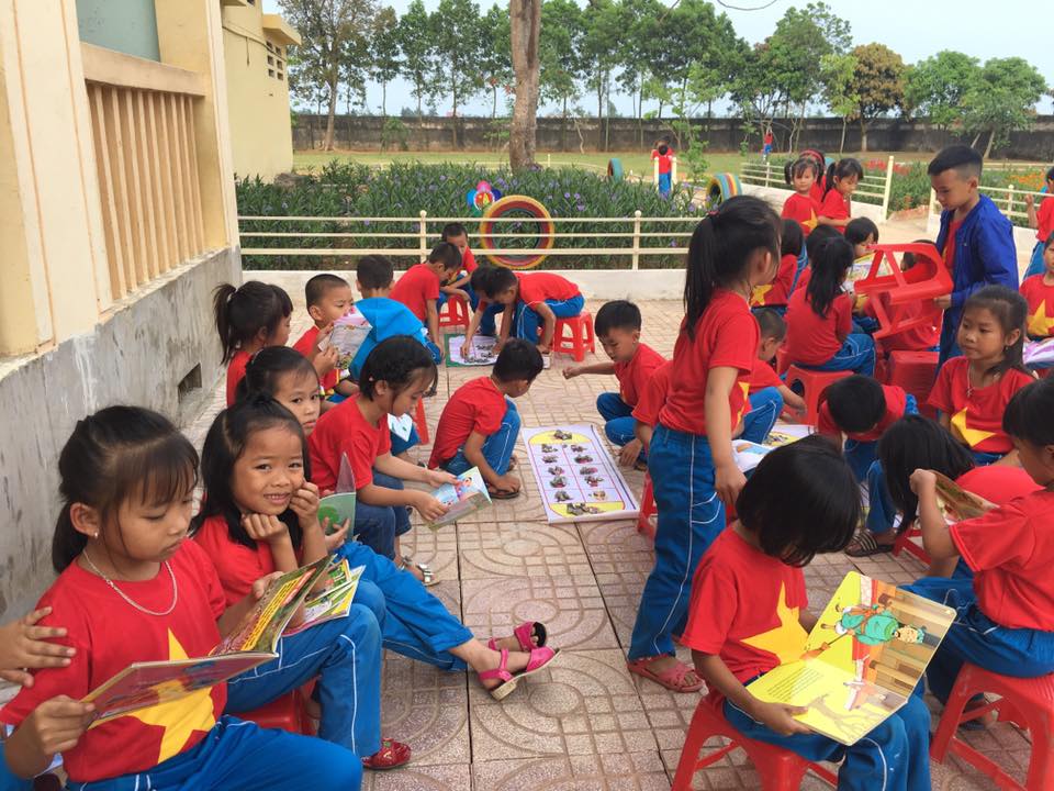 Hoạt động ngoài giờ lên lớp của các em học sinh